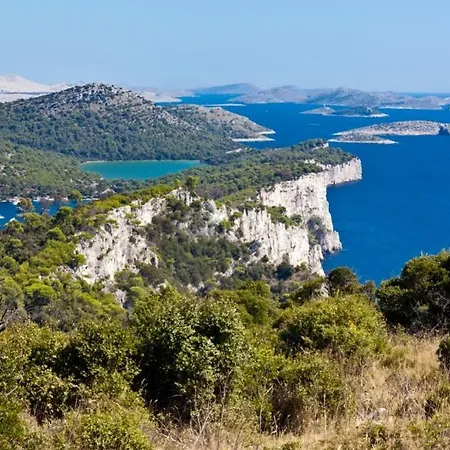In 3837-4 Betina (Sibenik-Knin)